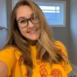 Meet your Posher, Madeline